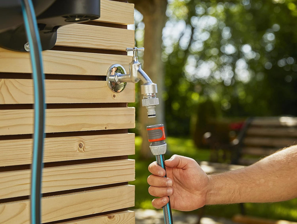 Gardena Wall-Mounted Auto-Retractable Hose Reel